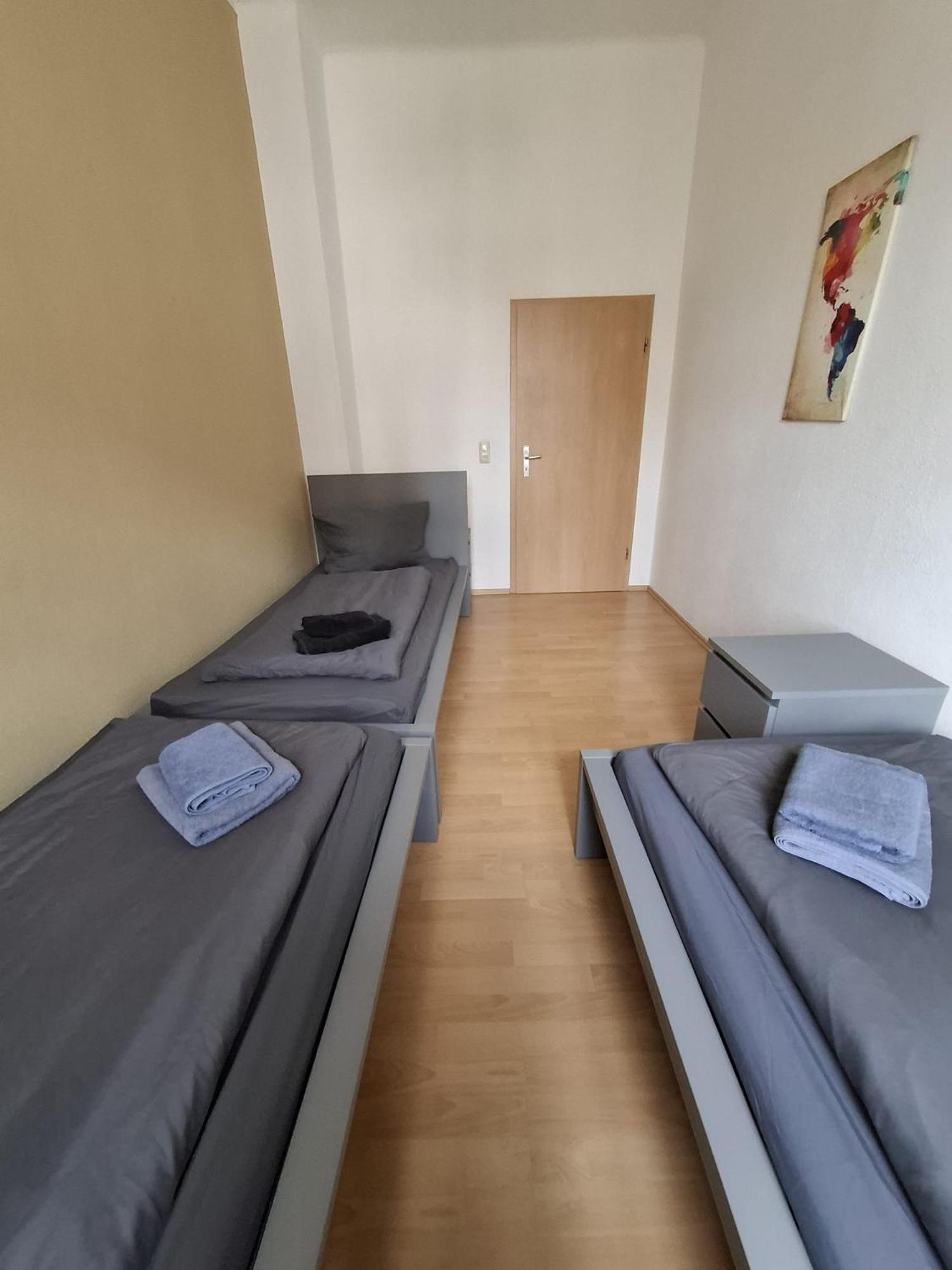Altbauwohnung Direkt An Der Karli Mit Balkon - Netflix Inklusive Лейпциг Экстерьер фото